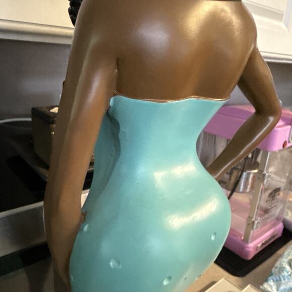 RETRO MIAMI BEACH BATHING BEAUTY AFRICAN AMERICAN FIGURINES 23" TALL - Picture 10 of 14